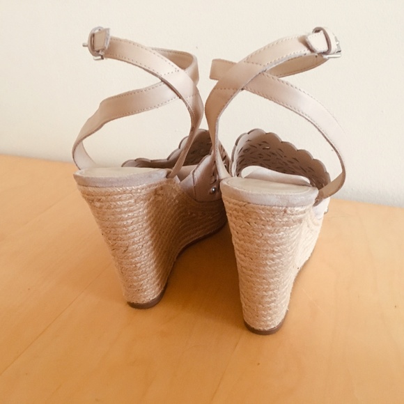 Marc Fisher Espadrilles Wedges - Picture 4 of 4